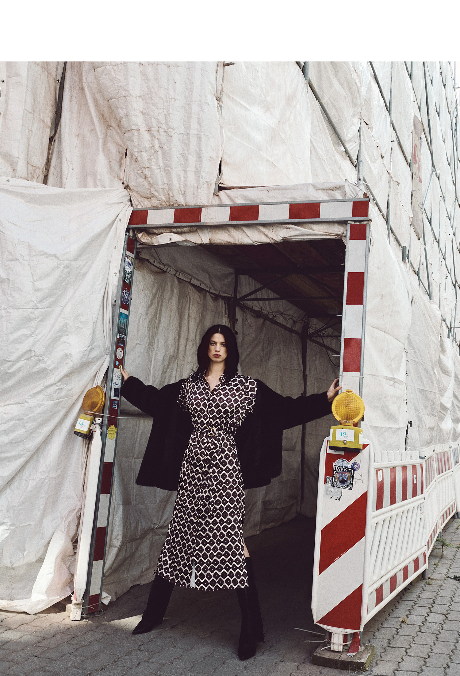 23_WOMAN_Berlin_mobile.jpg