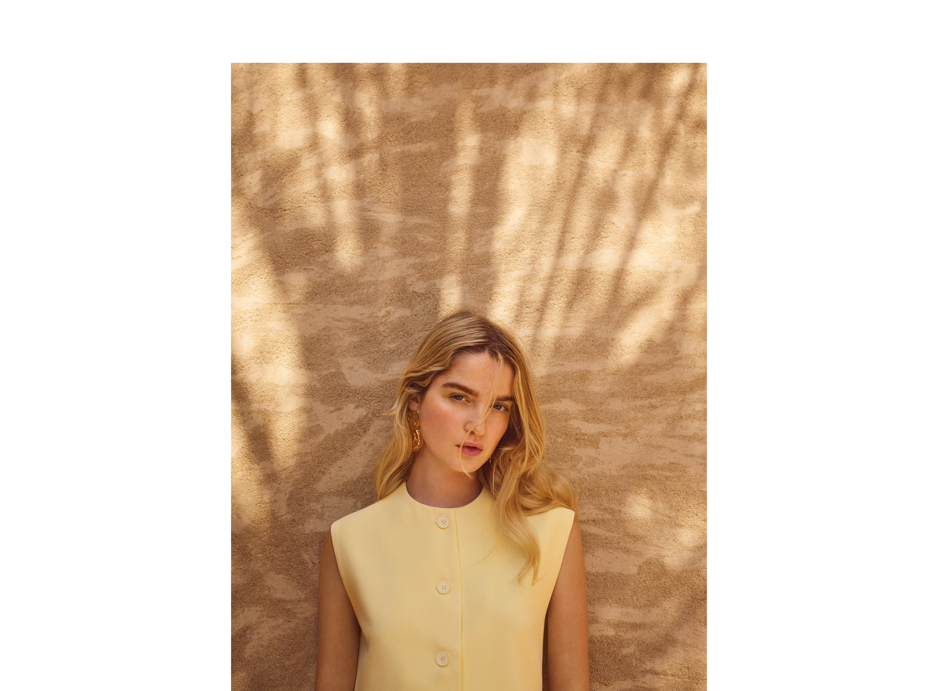 24_WOMAN_desktop_highsummer.jpg