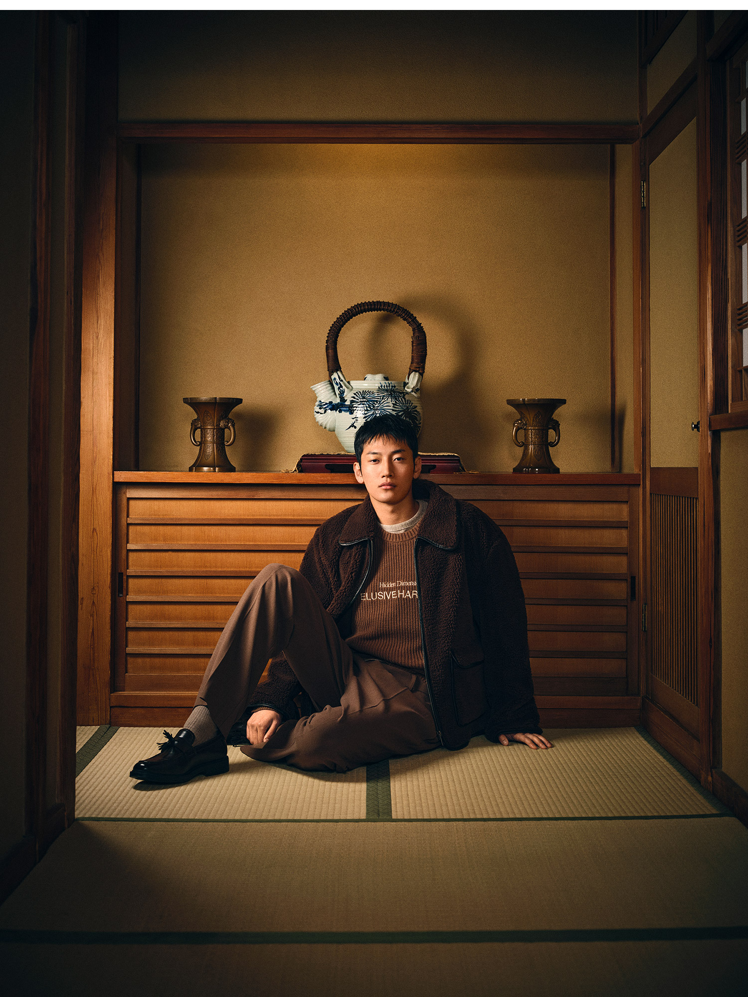 07_mobile_tokyo_man_MAAG.jpg